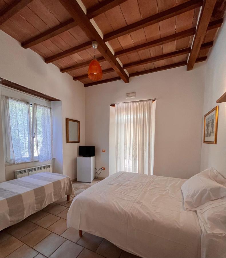 B&B La Fucinaia Pet Friendly Adults Only Campiglia Marittima Exteriör bild