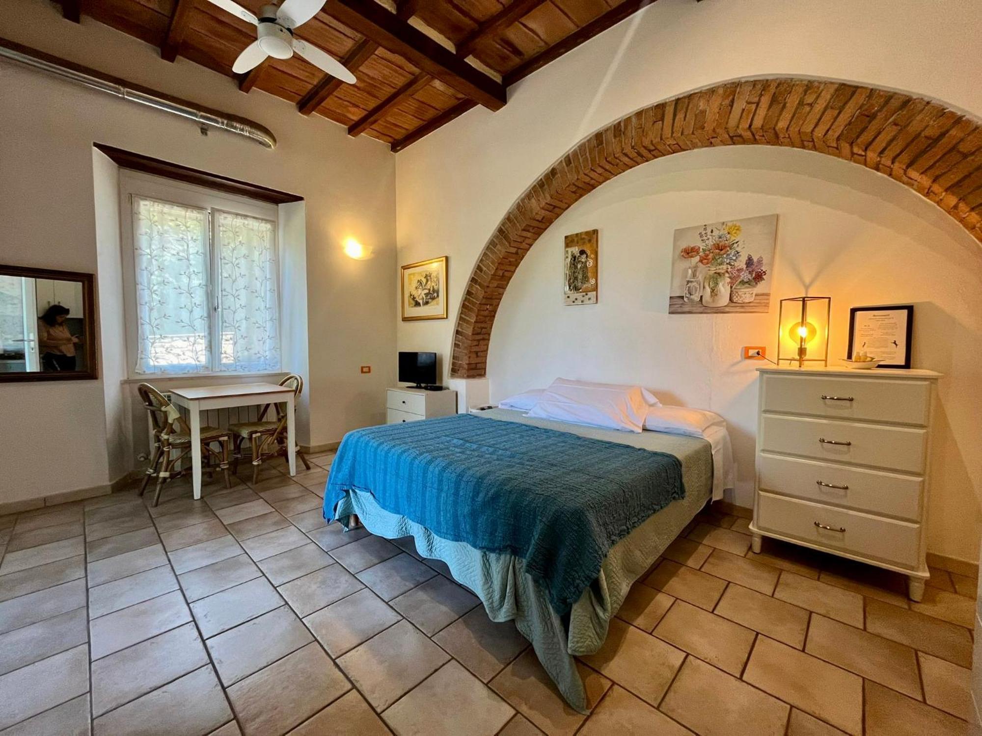 B&B La Fucinaia Pet Friendly Adults Only Campiglia Marittima Exteriör bild